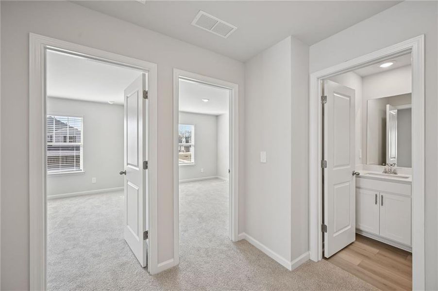 Spacious, unfurnished interior of a new home in Creekside at Oxford Park, Fairburn (Image 22).