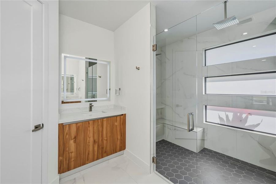 Furnished interior view inside a new home in , Port Charlotte (Image 16).