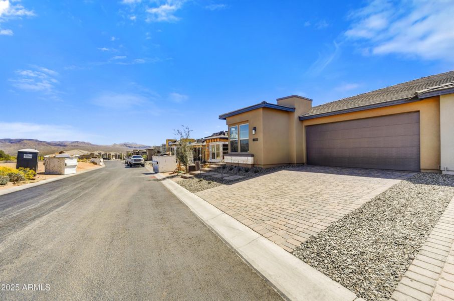 18205-E-Spring-Valley-Ct_02-Drive