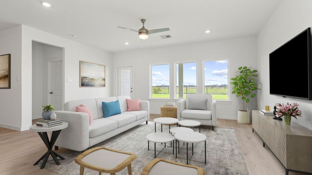 Representative furnished interior of a home built from the Ozark by D.R. Horton in Tamarron, Brookshire (Image 13).