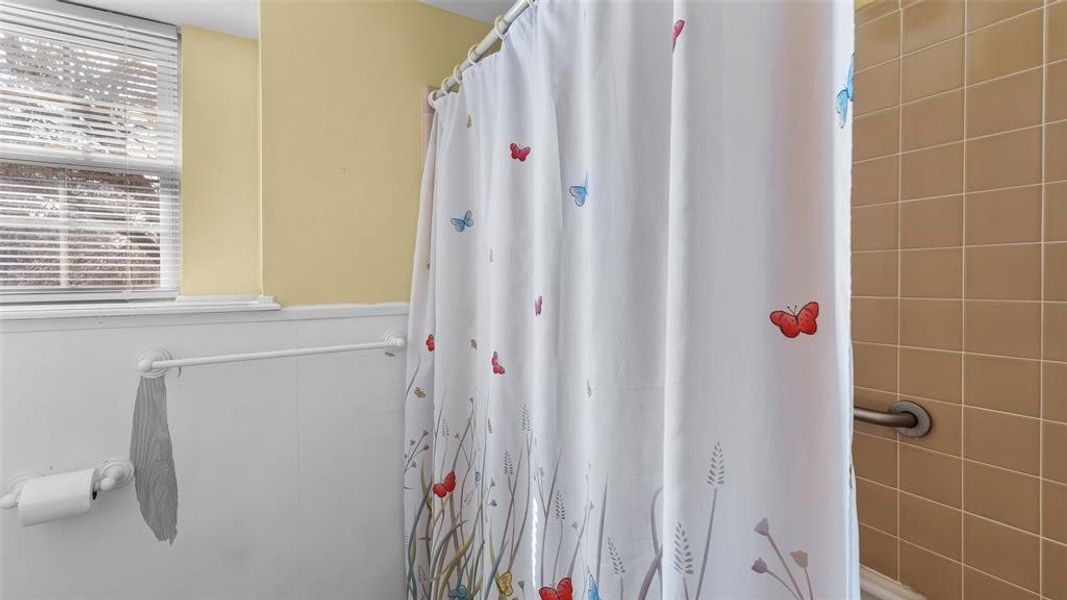 Close-up of interior finishes inside a home in , Texarkana (Image 12). Close-up of interior finishes inside a home in , Texarkana (Image 12).
