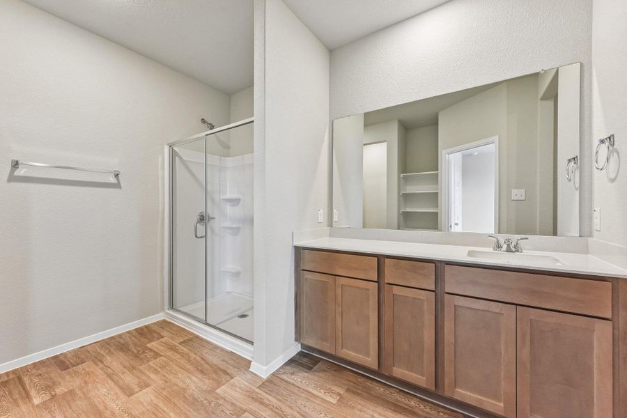 Furnished interior view inside a new home in Cascade, Liberty Hill (Image 7).