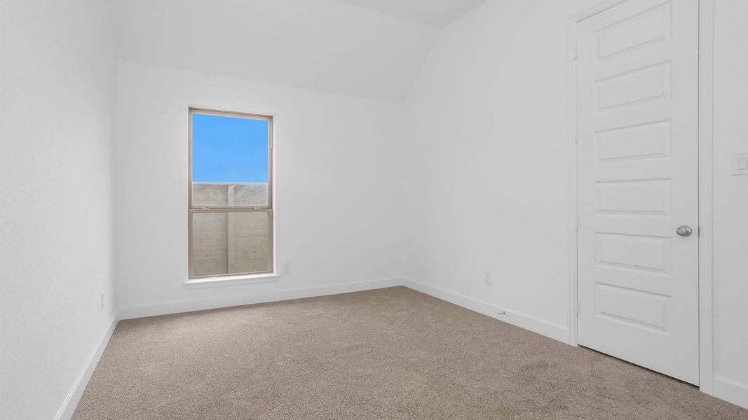 Spacious, unfurnished interior of a new home in Legacy 50', League City (Image 13).