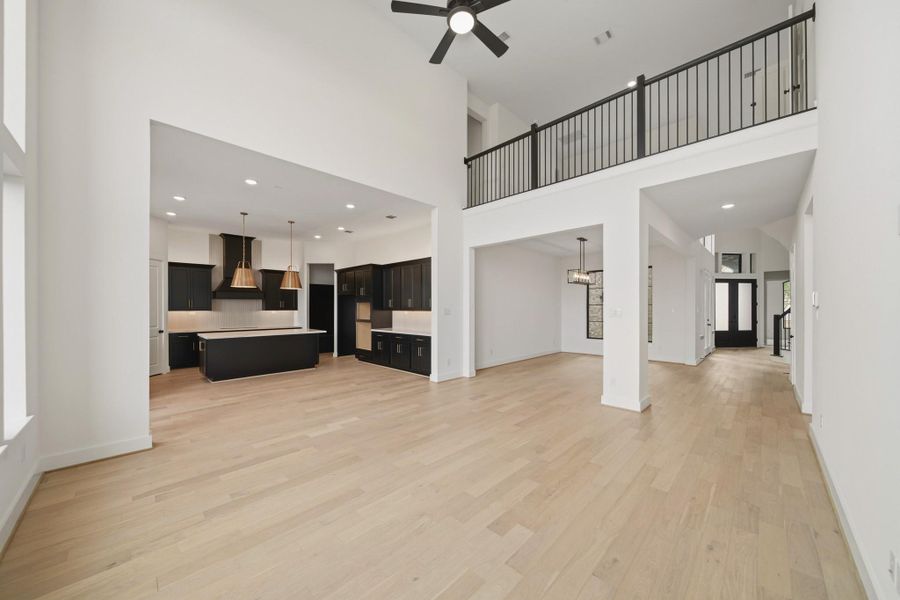 Spacious, unfurnished interior of a new home in , Katy (Image 16).