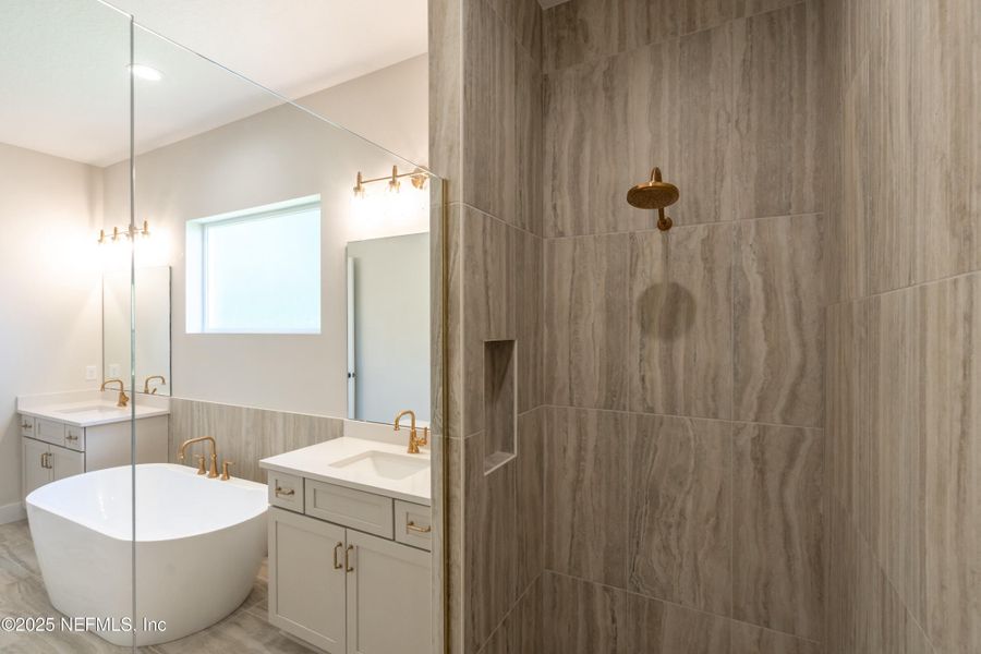 Furnished interior view inside a new home in SilverLeaf, St. Augustine (Image 9).