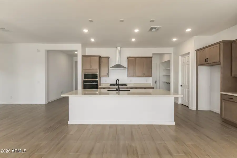 PHX_Landmarke_Lot1185_Blush_399_Kitchen