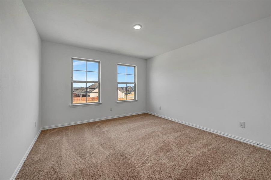 Spacious, unfurnished interior of a new home in Vintage Village, Argyle (Image 28).