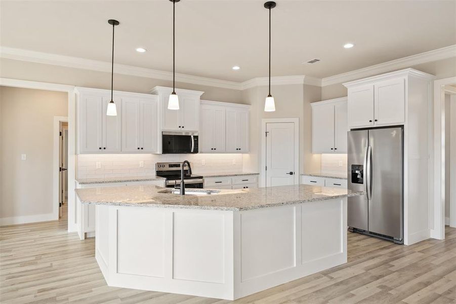 Furnished interior view inside a new home in , Mabank (Image 5).