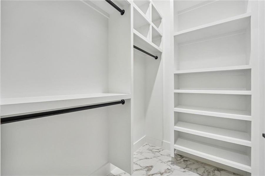 Spacious, unfurnished interior of a new home in , Commerce (Image 49).