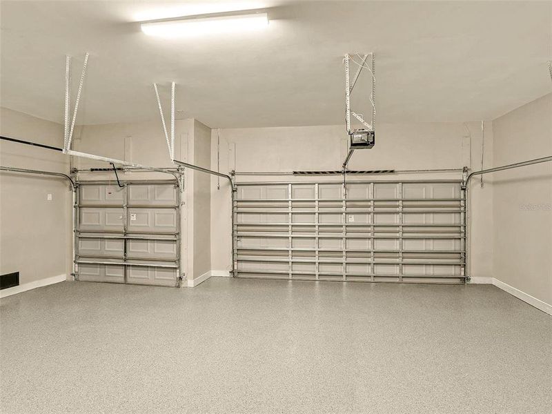 Spacious, unfurnished interior of a new home in , Punta Gorda (Image 20).