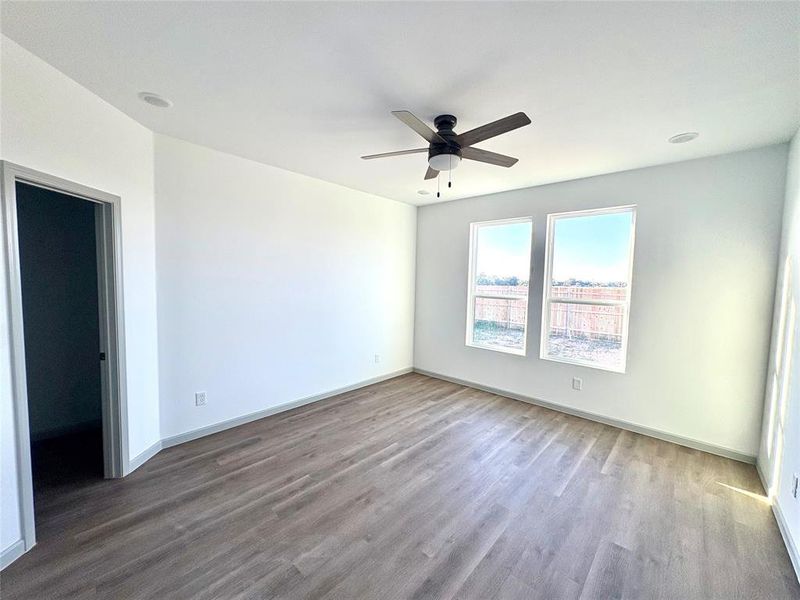 Spacious, unfurnished interior of a new home in The Seasons, Mabank (Image 6). Spacious, unfurnished interior of a new home in The Seasons, Mabank (Image 6).
