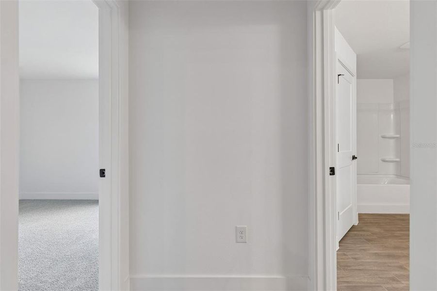 Spacious, unfurnished interior of a new home in Abbey Glen, Dade City (Image 54).