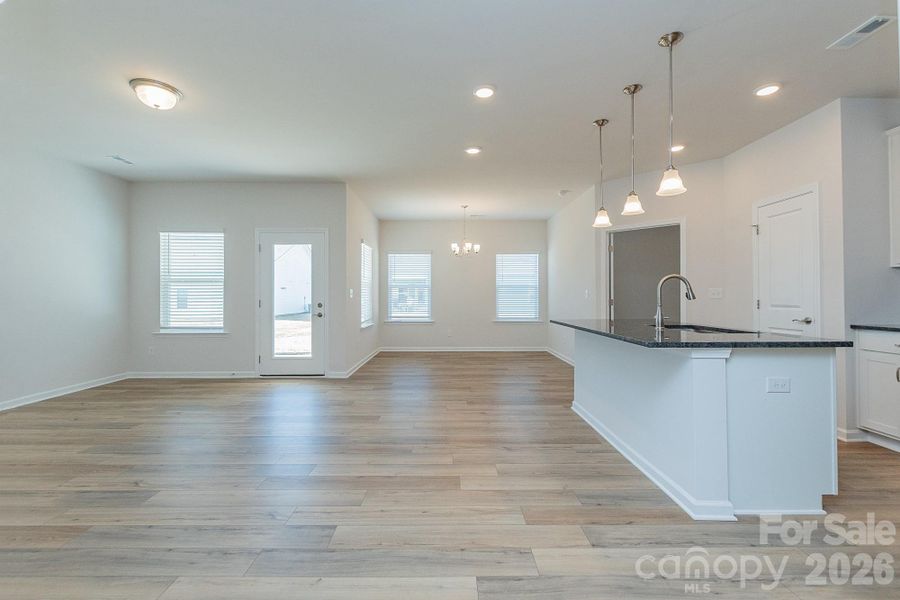 Kitchen/Family Room/Dining Area Kitchen/Family Room/Dining Area