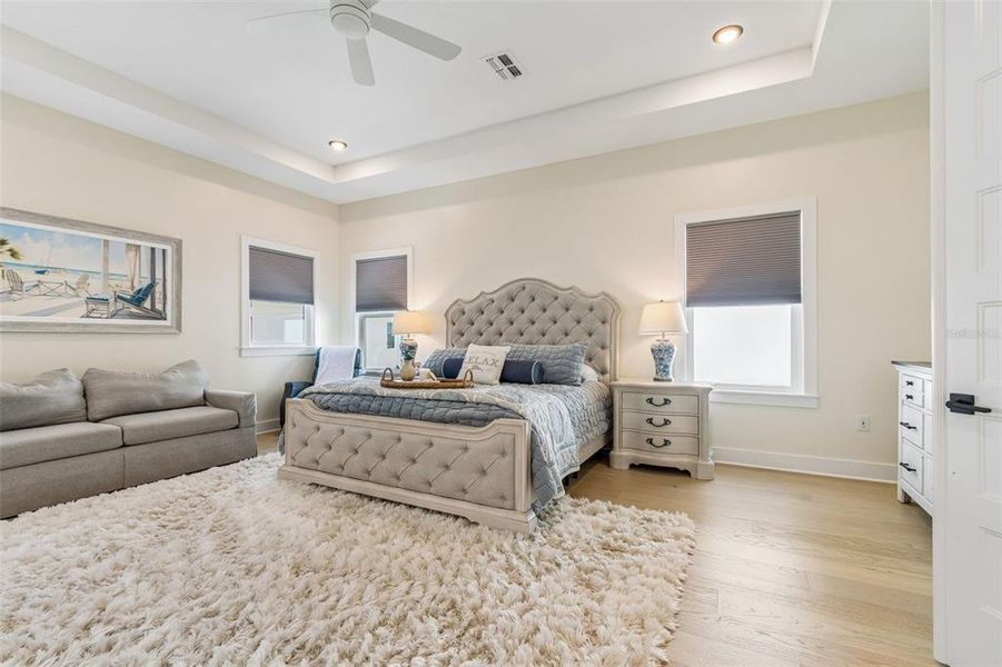 Furnished interior view inside a new home in , Tampa (Image 43).
