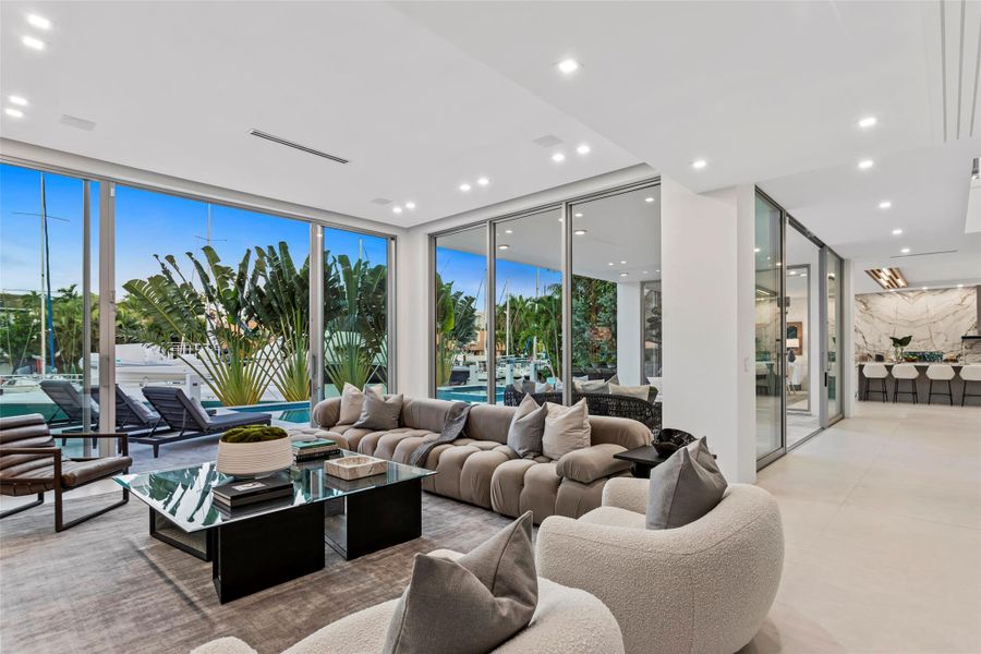 Furnished interior view inside a new home in , Fort Lauderdale (Image 34).