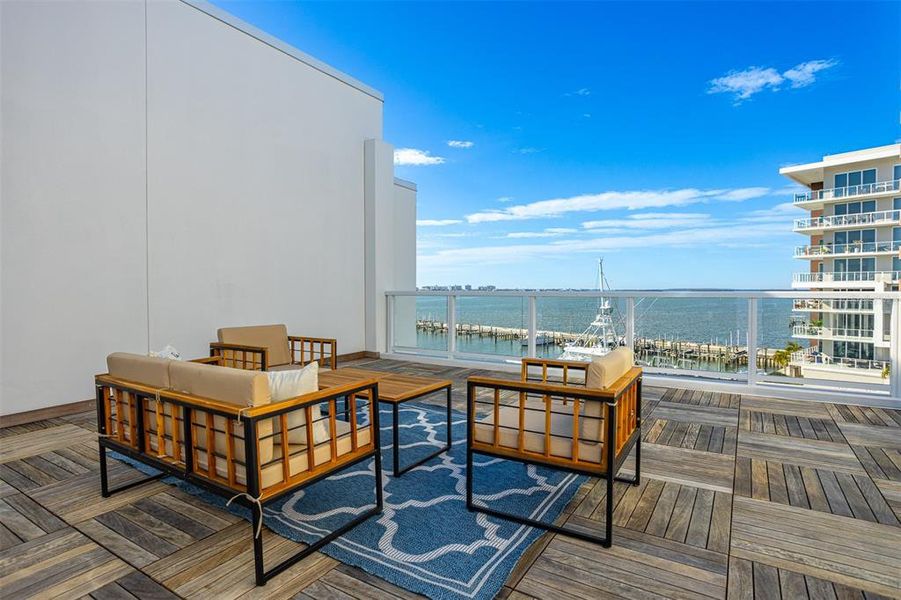 Condo located in Clearwater, FL showcasing its design and architecture (Image 45). Condo located in Clearwater, FL showcasing its design and architecture (Image 45).