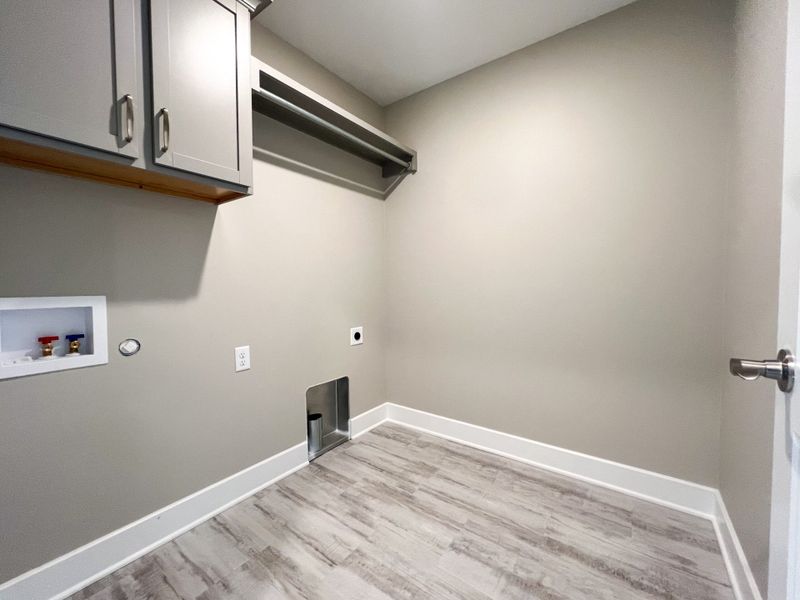 Spacious, unfurnished interior of a new home in Heritage Commons, Andover (Image 13). Spacious, unfurnished interior of a new home in Heritage Commons, Andover (Image 13).