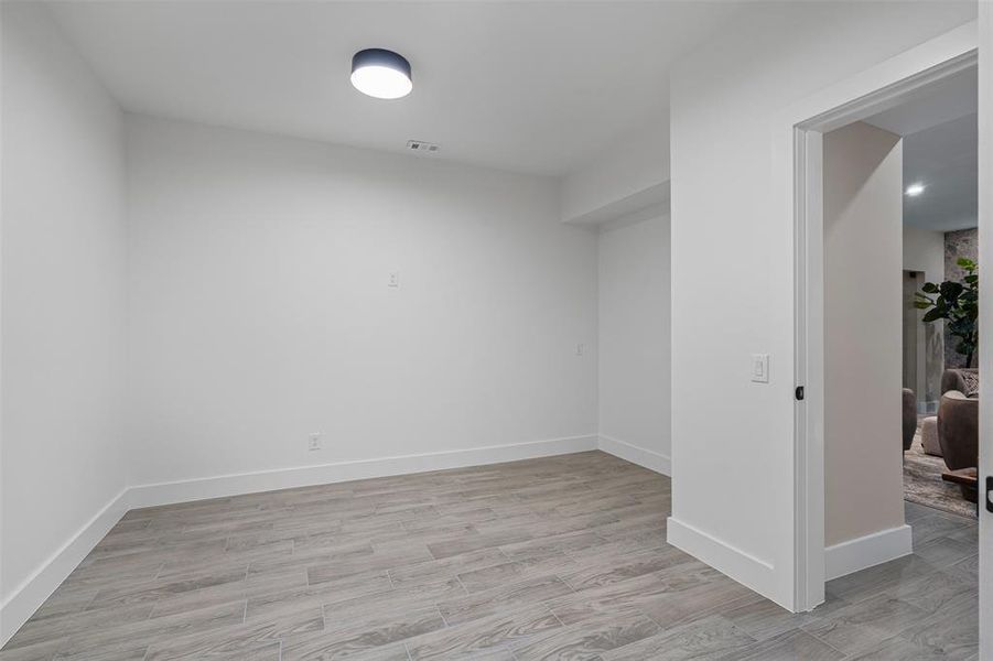 Spacious, unfurnished interior of a new home in , Dallas (Image 23). Spacious, unfurnished interior of a new home in , Dallas (Image 23).