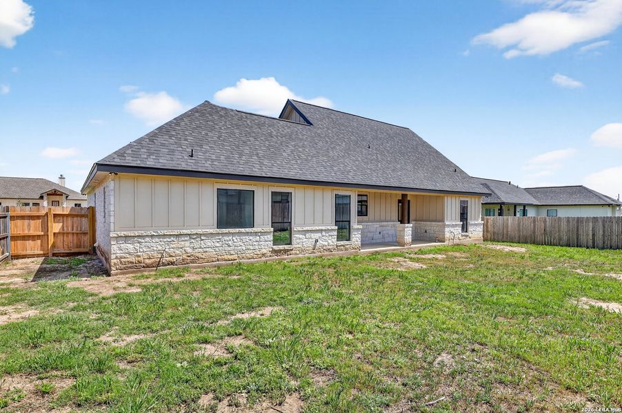 Exterior details and patio area of a home in , Poth (Image 28).