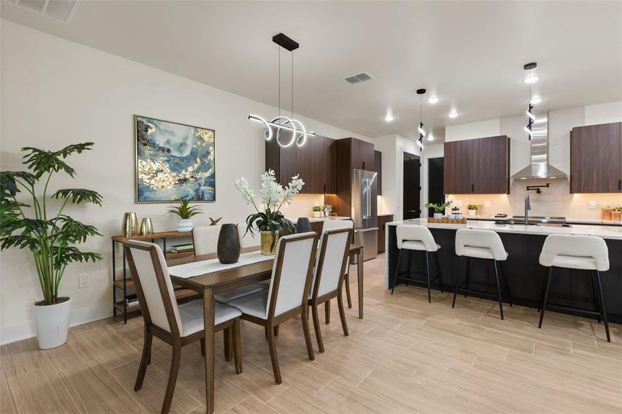 Furnished interior view inside a new home in , Orlando (Image 46).