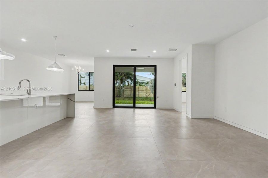 Spacious, unfurnished interior of a new home in , Oakland Park (Image 26). Spacious, unfurnished interior of a new home in , Oakland Park (Image 26).