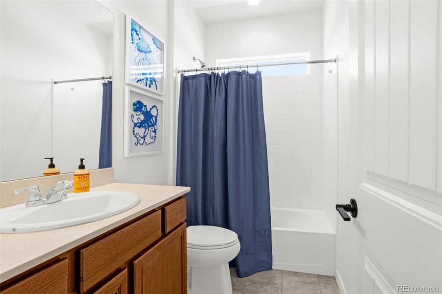 Furnished interior view inside a new home in , Monument (Image 6).
