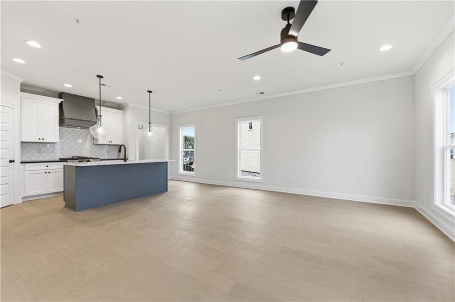 Spacious, unfurnished interior of a new home in , Marietta (Image 13).