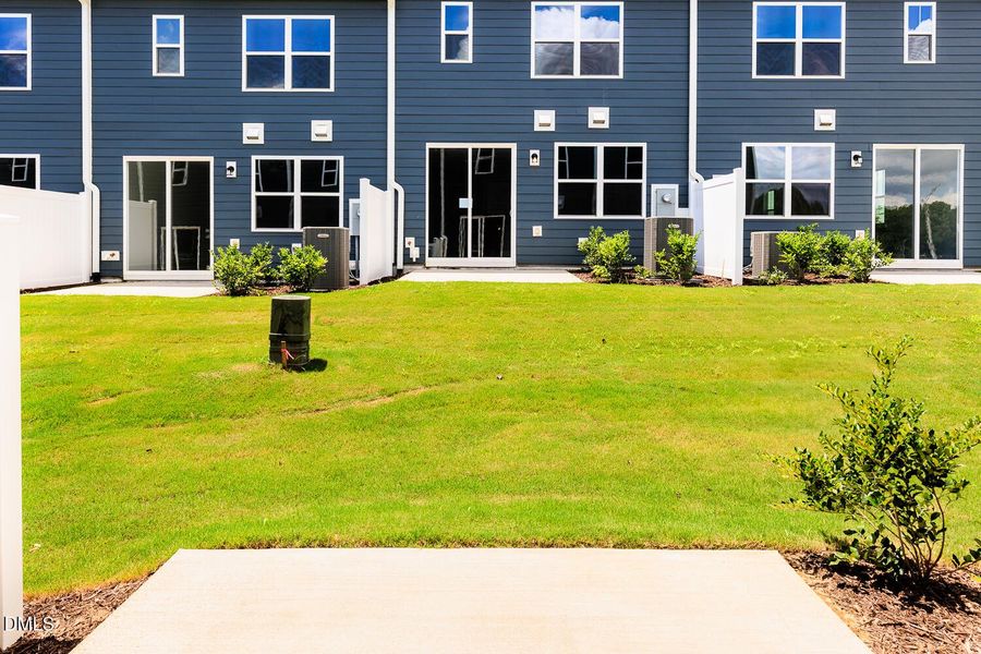 VNF-Lot 49-Aurora (12) VNF-Lot 49-Aurora (12)