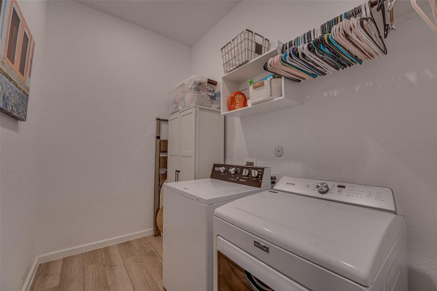 Furnished interior view inside a new home in ARTAVIA: Fairway Collection, Conroe (Image 28).