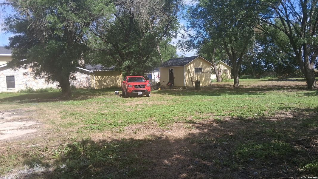 Natural landscape and outdoor views near in San Antonio (Image 3). Natural landscape and outdoor views near in San Antonio (Image 3).