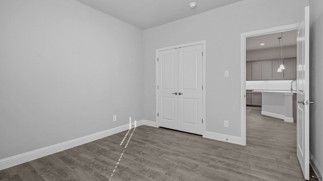 Spacious, unfurnished interior of a new home in Treeline, Justin (Image 32).