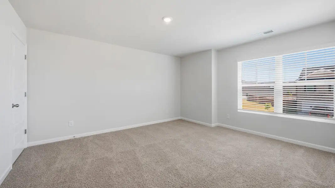 Spacious, unfurnished interior of a new home in Cedar Ridge - Locust Grove Station, Locust Grove (Image 22). Spacious, unfurnished interior of a new home in Cedar Ridge - Locust Grove Station, Locust Grove (Image 22).