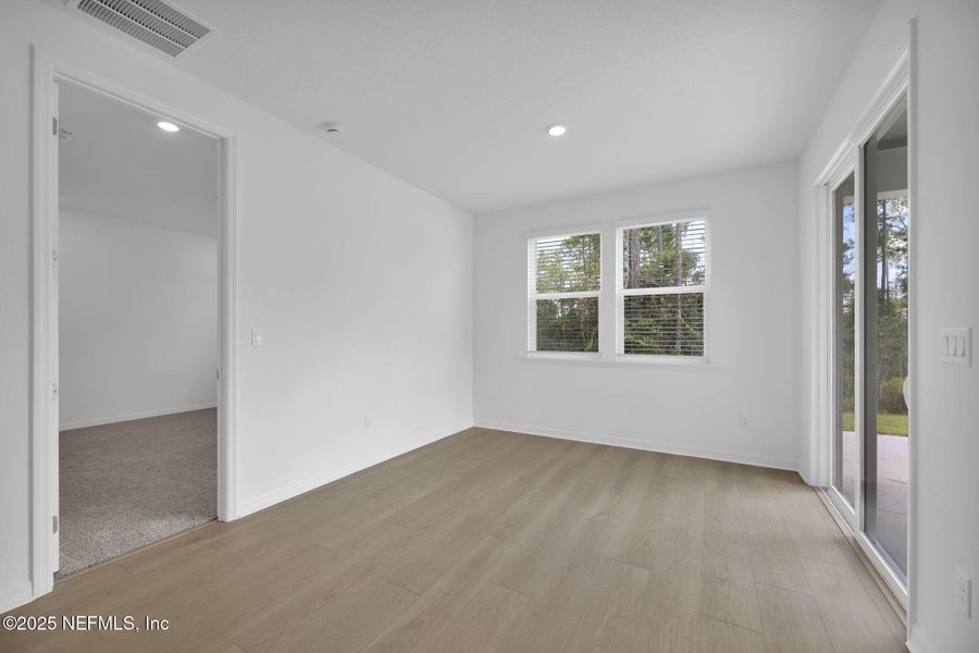 Spacious, unfurnished interior of a new home in Bradley Creek, Green Cove Springs (Image 34). Spacious, unfurnished interior of a new home in Bradley Creek, Green Cove Springs (Image 34).
