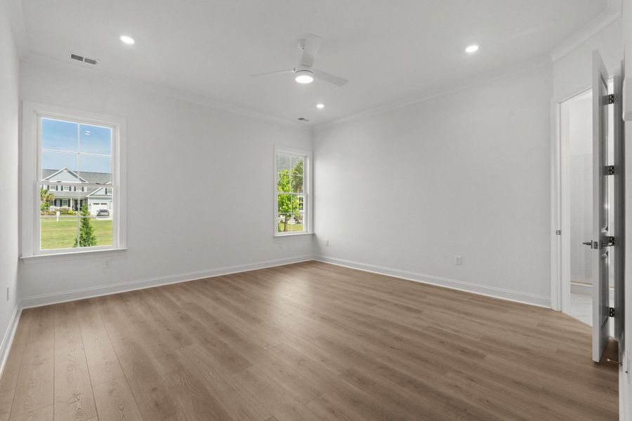 Spacious, unfurnished interior of a new home in Creek Pointe, Moncks Corner (Image 38). Spacious, unfurnished interior of a new home in Creek Pointe, Moncks Corner (Image 38).