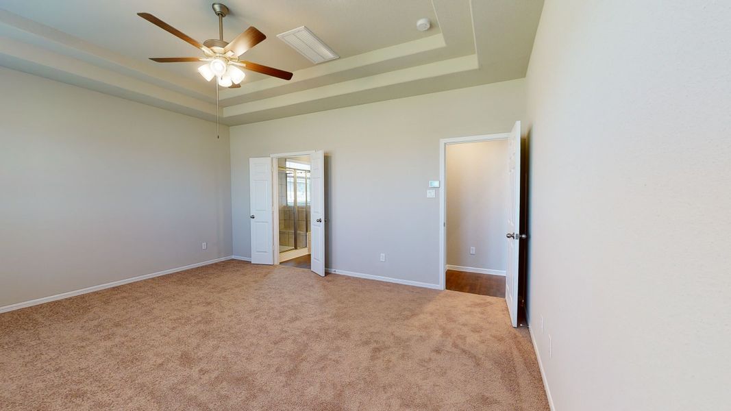 Representative unfurnished interior of a home built from the Floor Plan 3256 by Colina Homes in Grand Magnolia, Magnolia (Image 43).