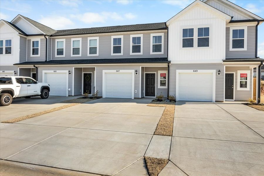 Front exterior of a new home in Windsor, North Augusta, SC, highlighting curb appeal (Image 18).