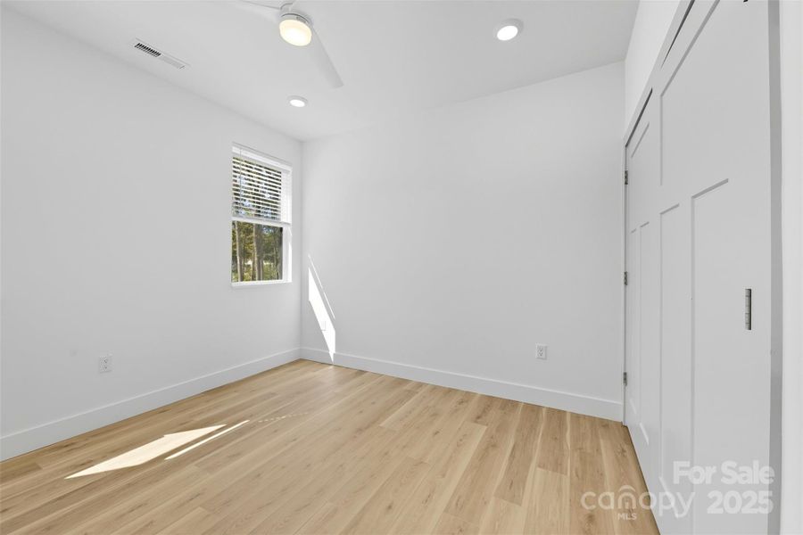 Spacious, unfurnished interior of a new home in , Dallas (Image 30). Spacious, unfurnished interior of a new home in , Dallas (Image 30).