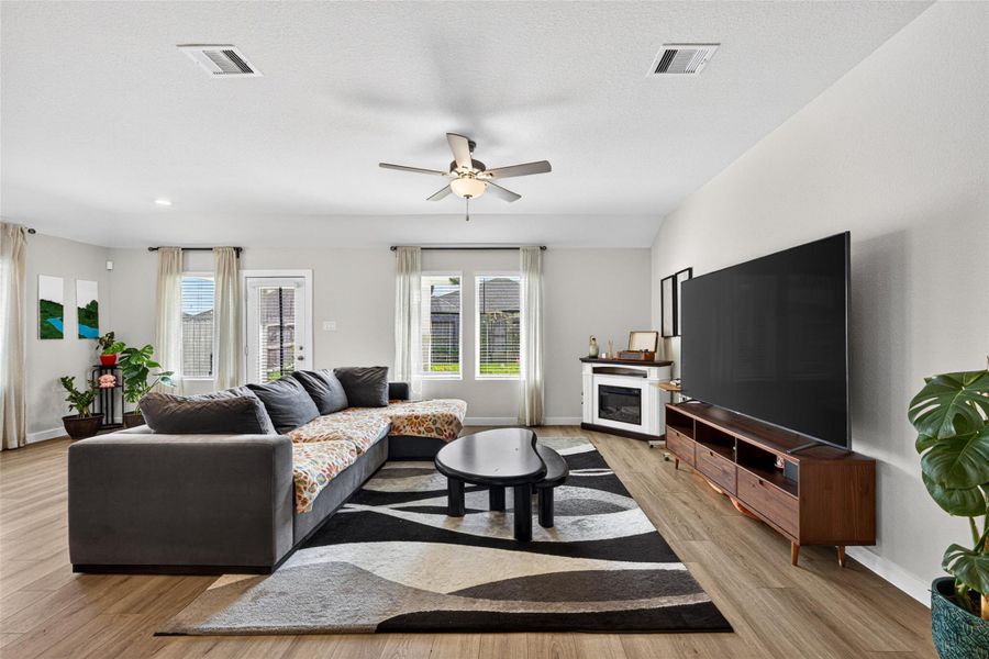 Furnished interior view inside a new home in Wall Street Village, Richmond (Image 28).