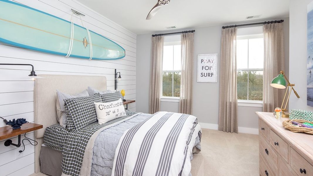 3033 Calhoun Bed5 F1 9 22 25