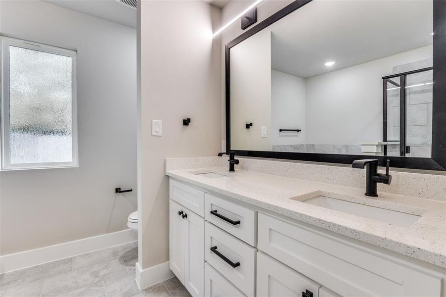 Furnished interior view inside a new home in , Dallas (Image 4).