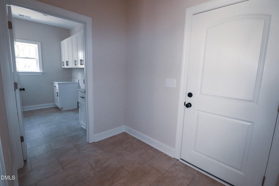 225 interior 10