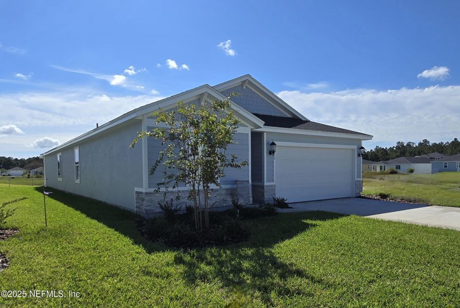 Image 37 of a home in Lakes at Bella Lago - Signature Series.