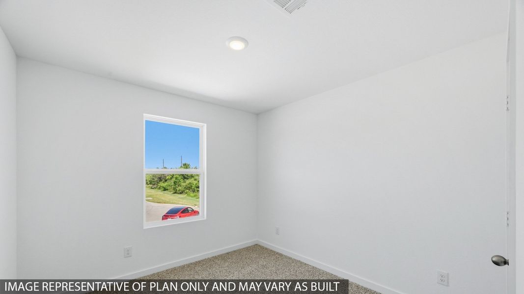 Spacious, unfurnished interior of a new home in Baron Village, Conroe (Image 11).
