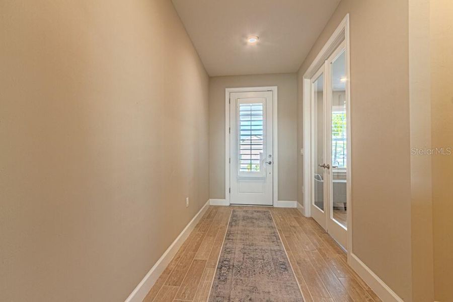 Spacious, unfurnished interior of a new home in , Punta Gorda (Image 18).