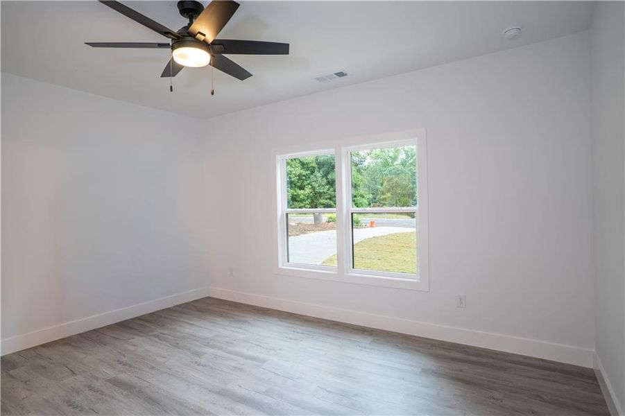 Spacious, unfurnished interior of a new home in , Hartwell (Image 29).