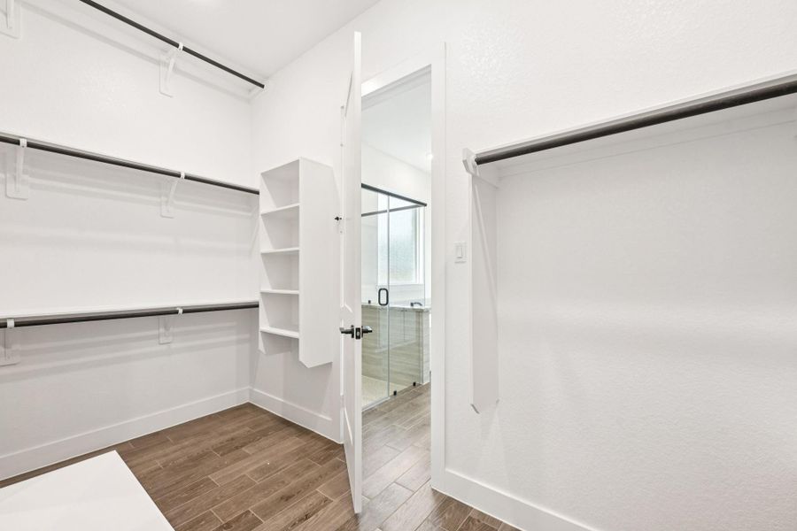 Furnished interior view inside a new home in Kresston, Montgomery (Image 12).