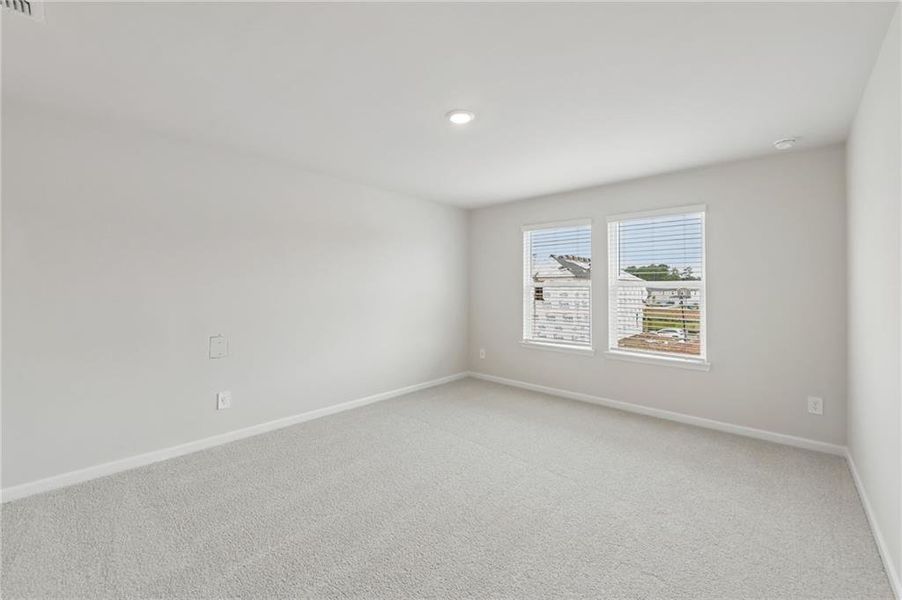 Spacious, unfurnished interior of a new home in Martin Springs - Cottage Series, Lawrenceville (Image 26).