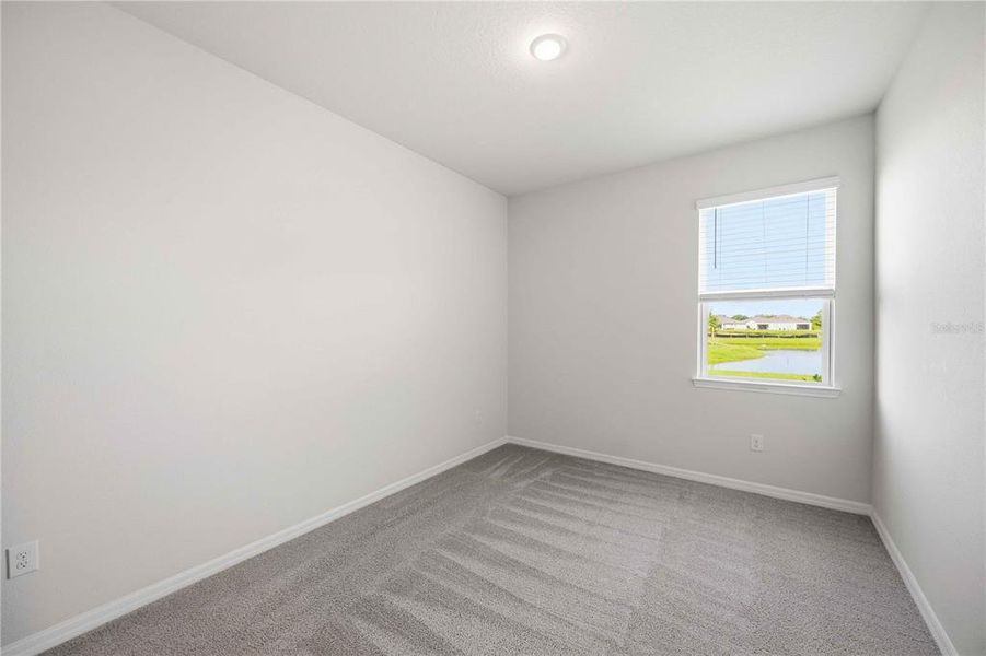 Spacious, unfurnished interior of a new home in Coddington, Bradenton (Image 37).