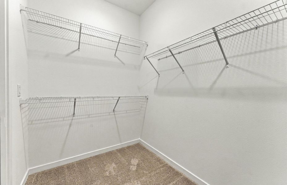Spacious, unfurnished interior of a new home in Explore North River Ranch, Parrish (Image 15).