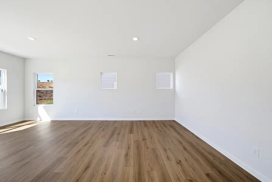 Spacious, unfurnished interior of a new home in Sweetbrier, Durham (Image 18).
